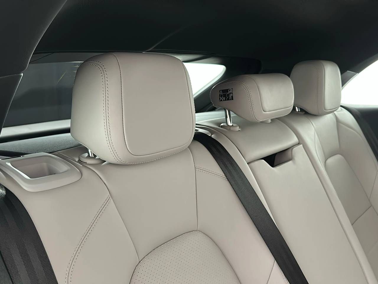 Macan BASE (15) image 12