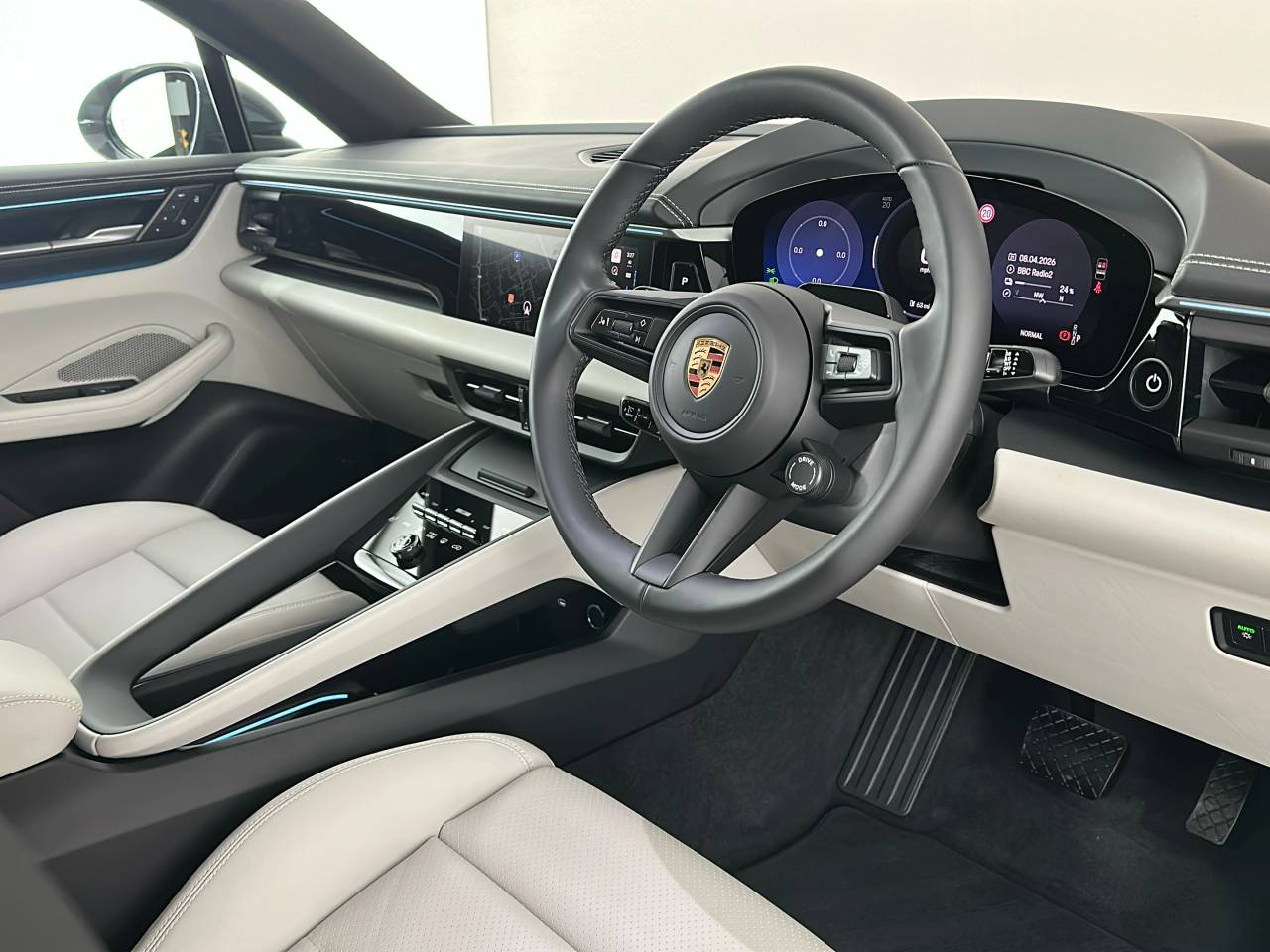 Macan BASE (15) image 05