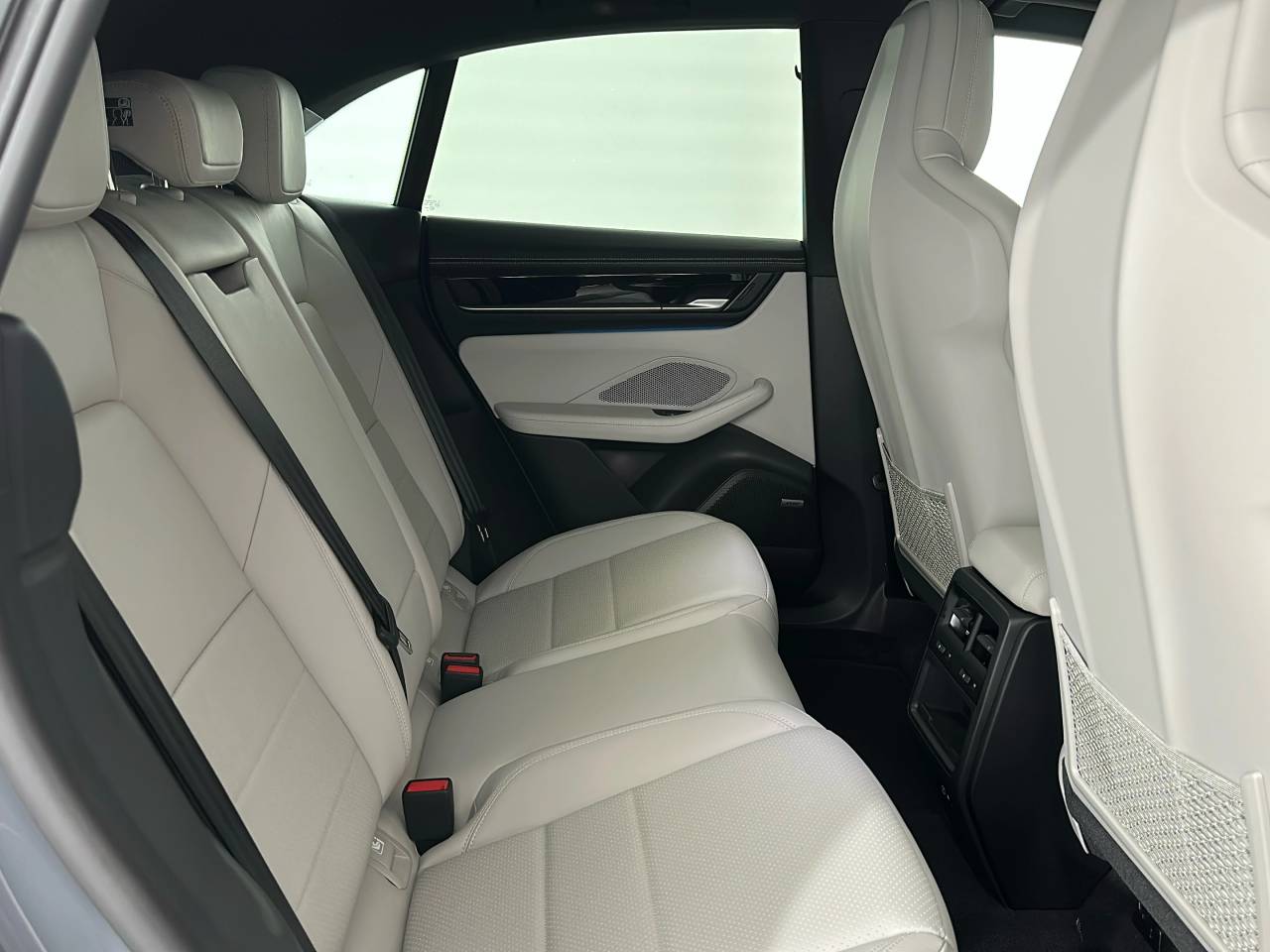 Macan BASE (15) image 13
