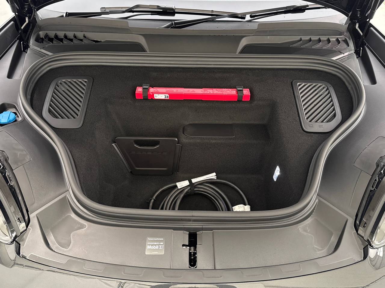 Macan (88) image 19