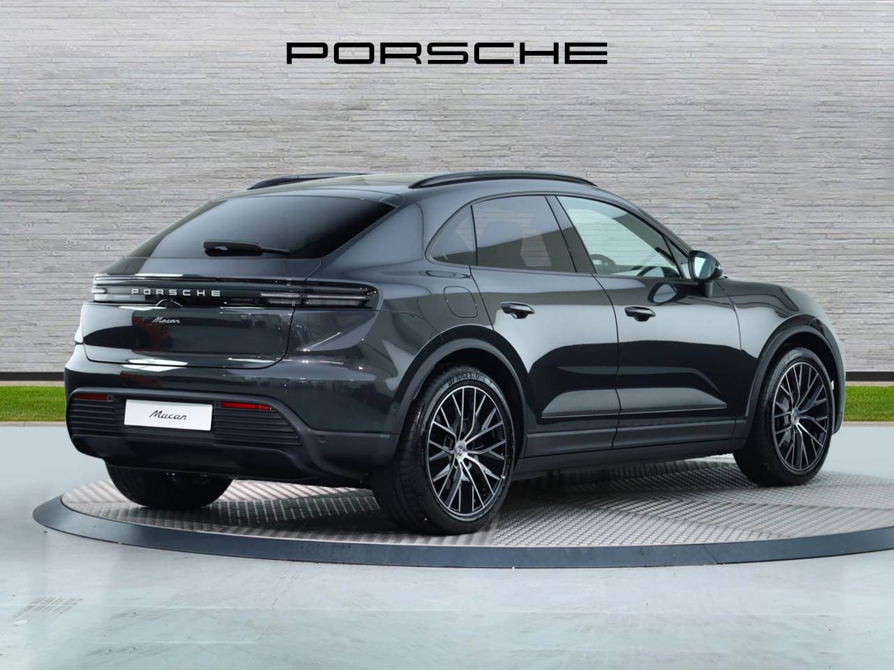 Macan (88) image 09