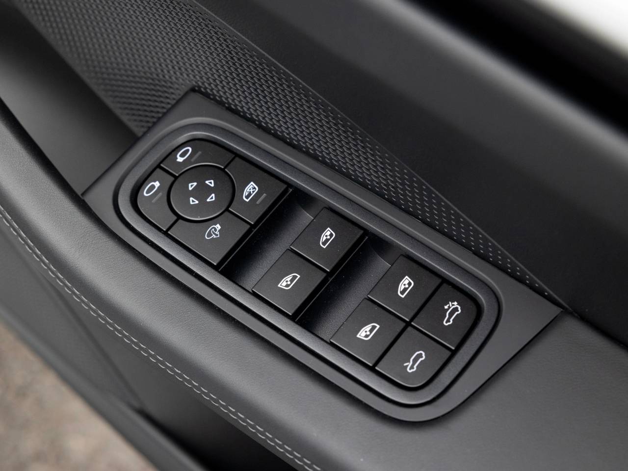 Macan (85) image 70