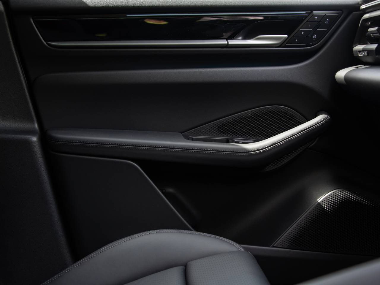 Macan (62) image 50