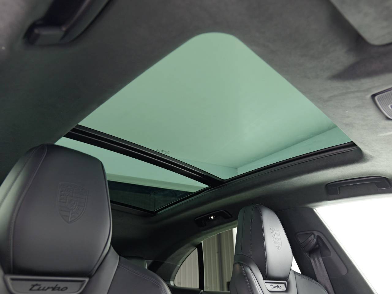 Macan (97) image 37