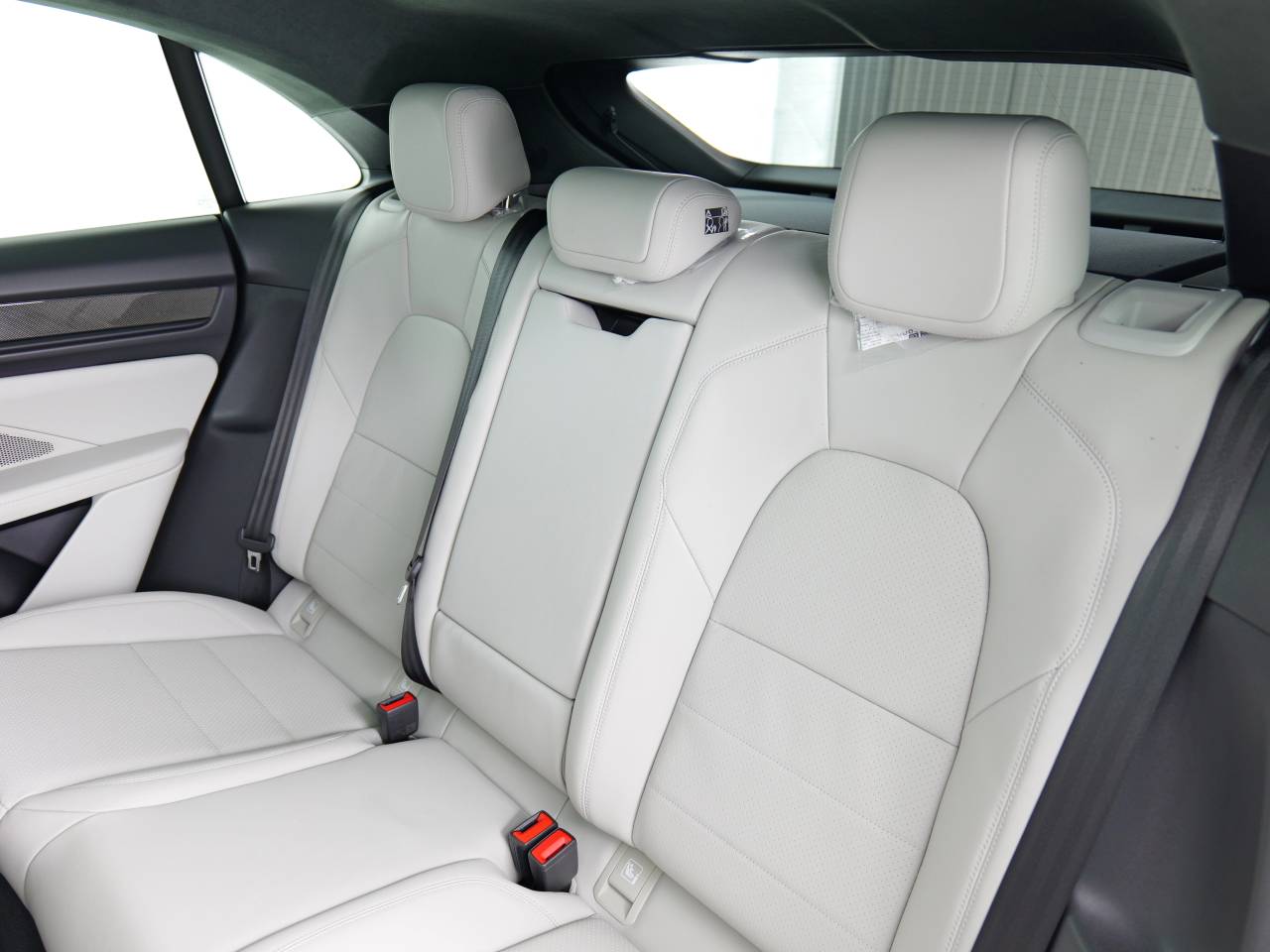 Macan (108) image 19