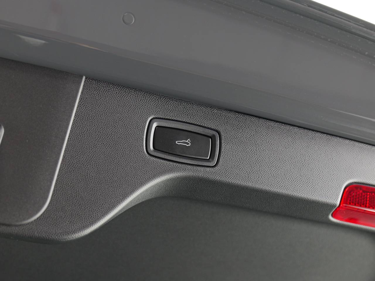 Macan (108) image 38