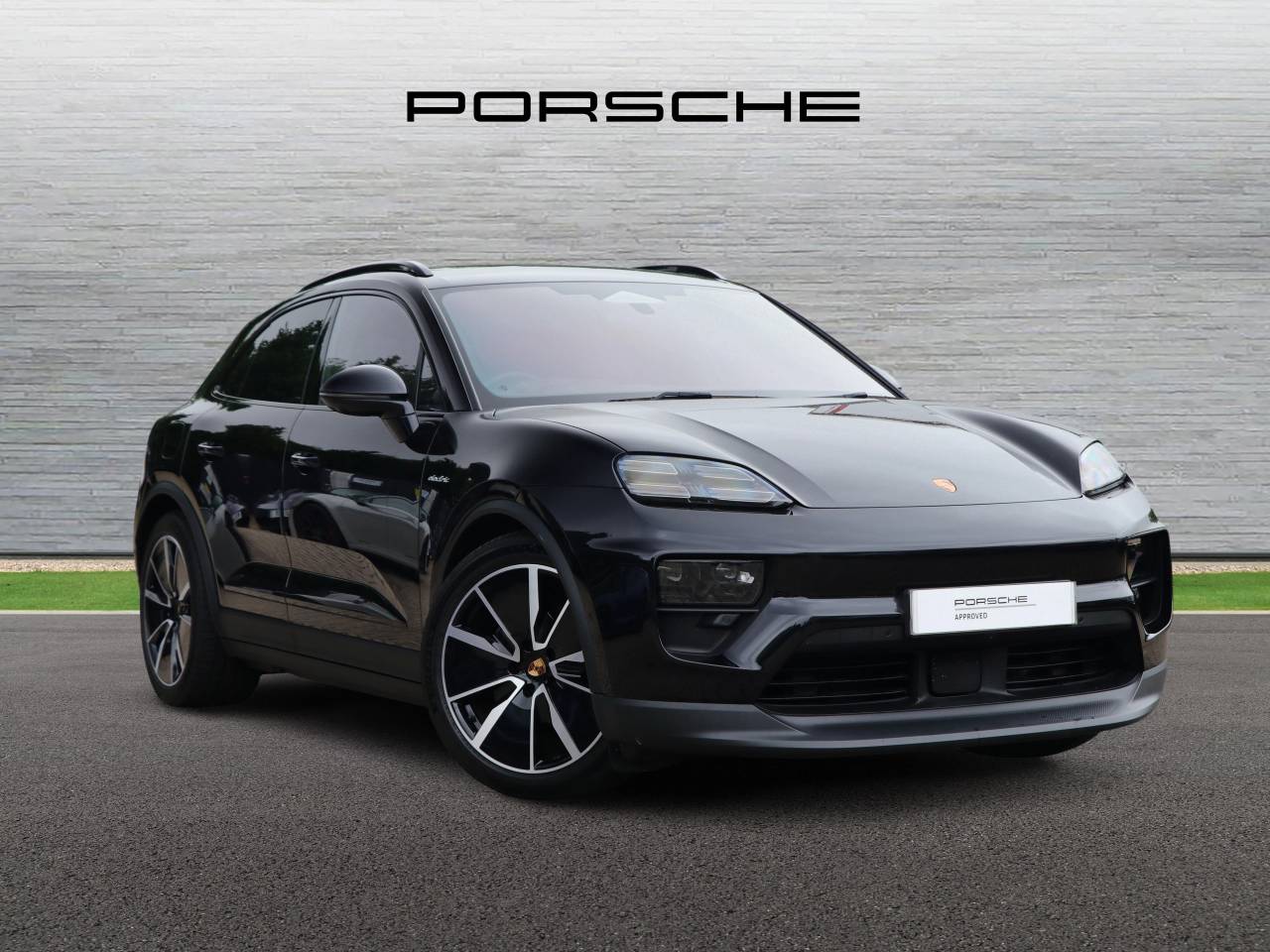 Macan 4