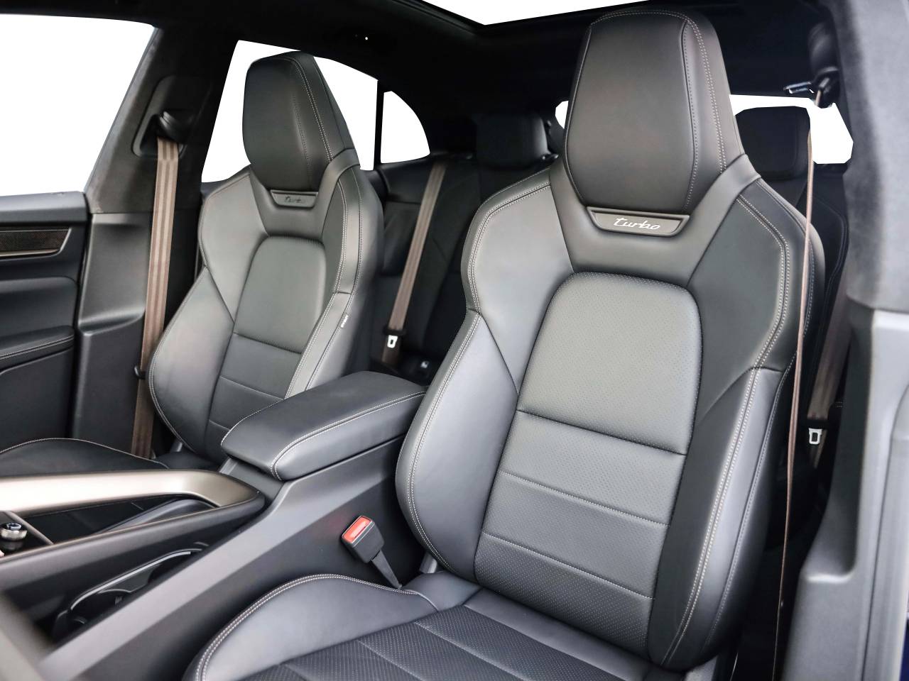 Macan TURBO (1) image 13