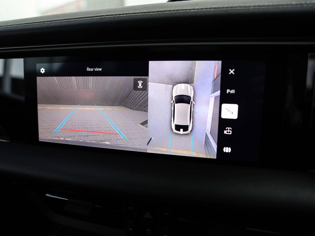 Macan TURBO (1) image 22