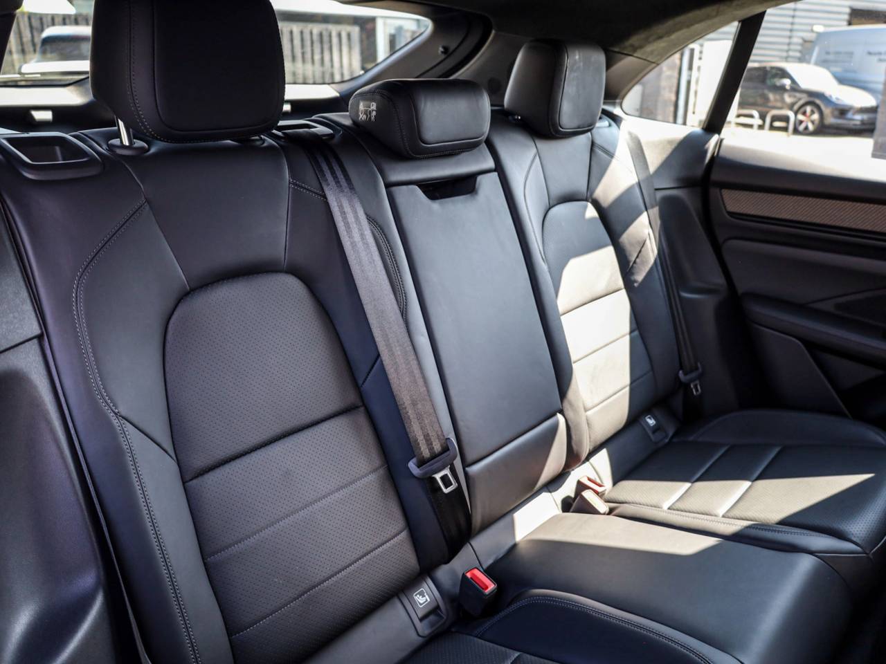Macan TURBO (6) image 30