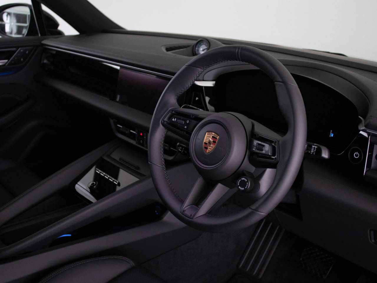 Macan (23) image 33