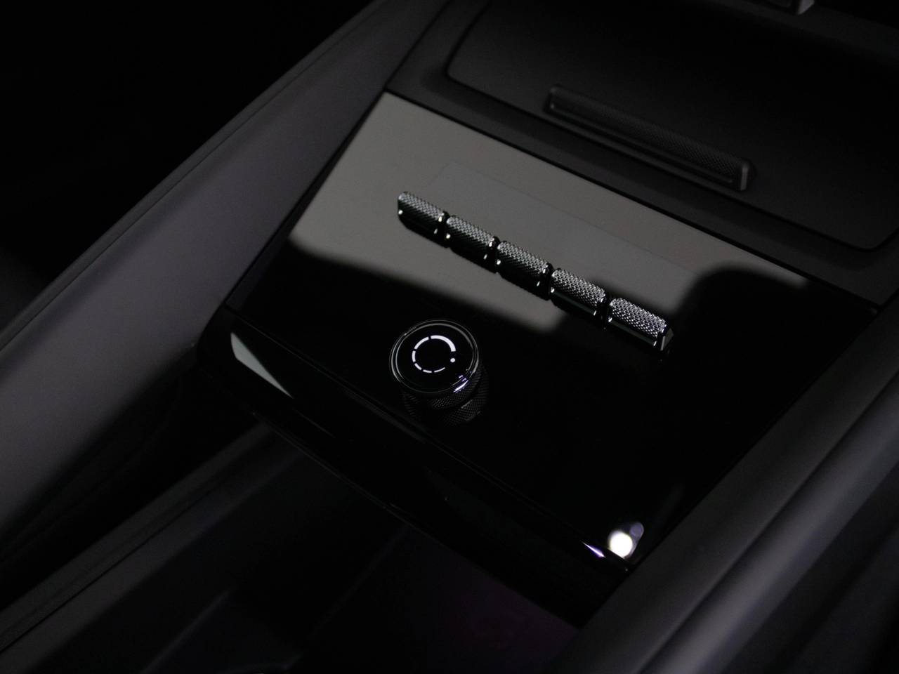 Macan (23) image 31