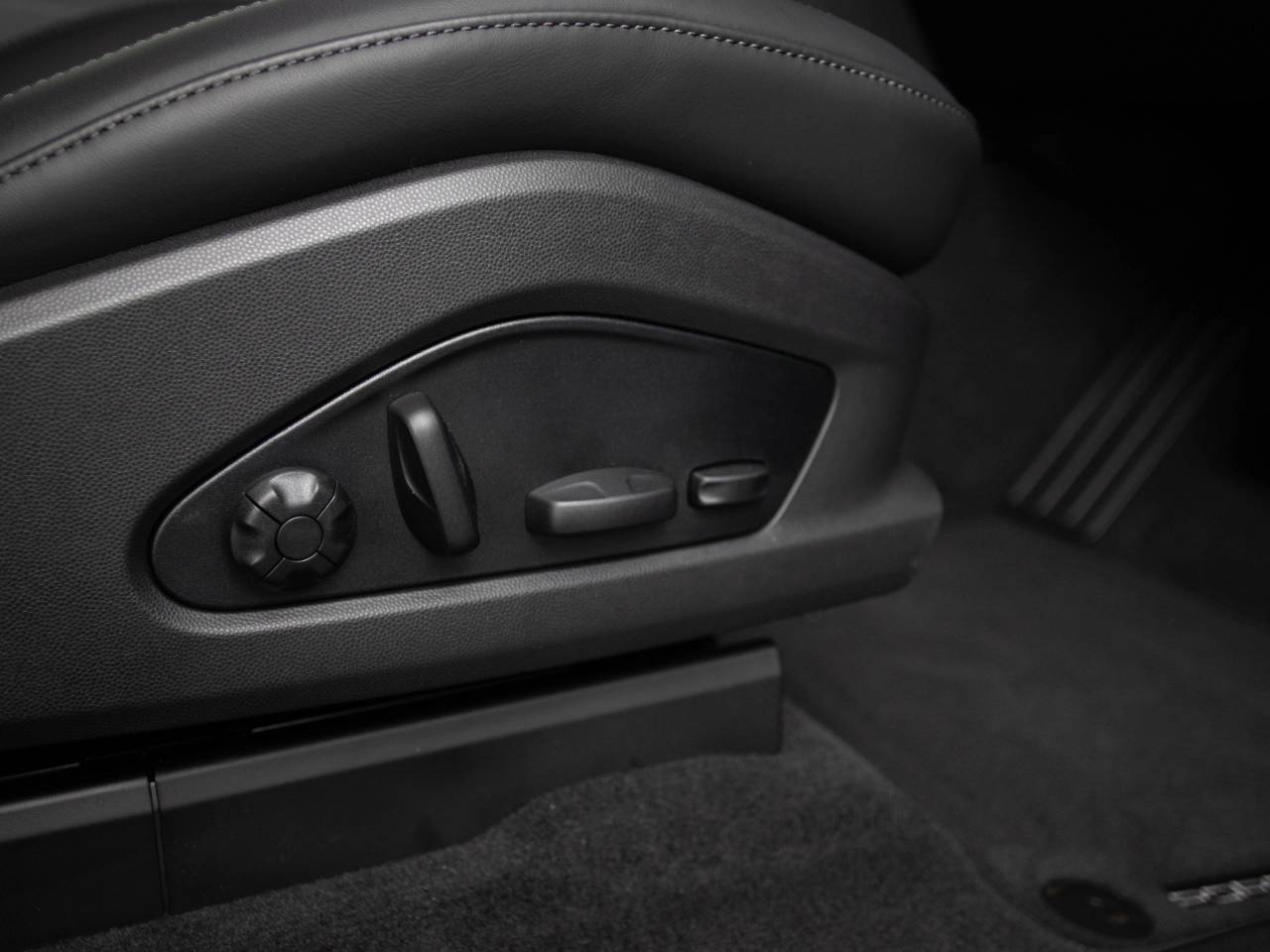 Macan (15) image 47