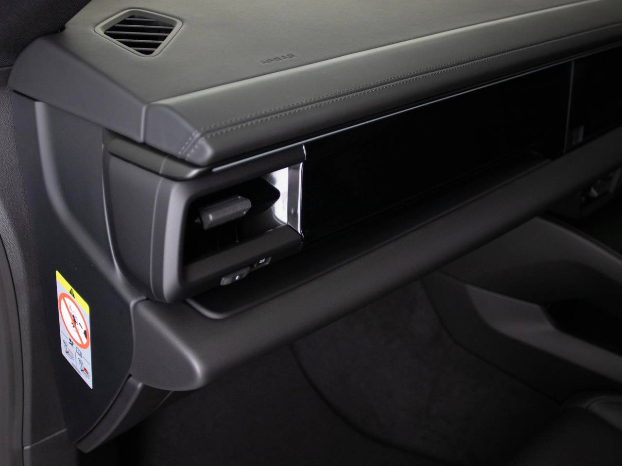 Macan (15) image 32