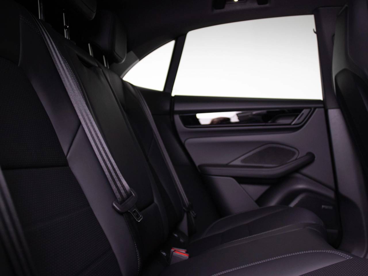 Macan (15) image 36
