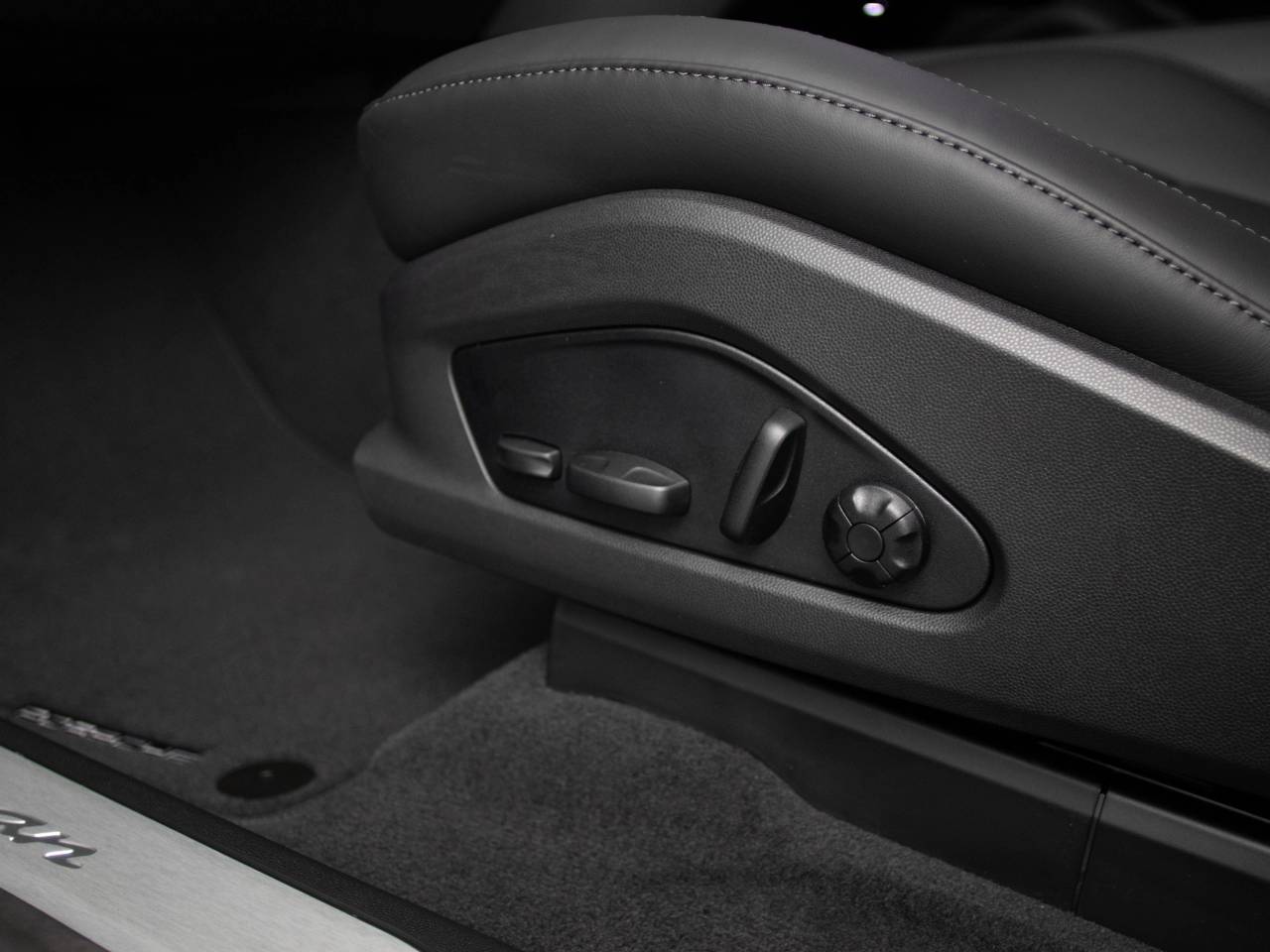 Macan (15) image 34