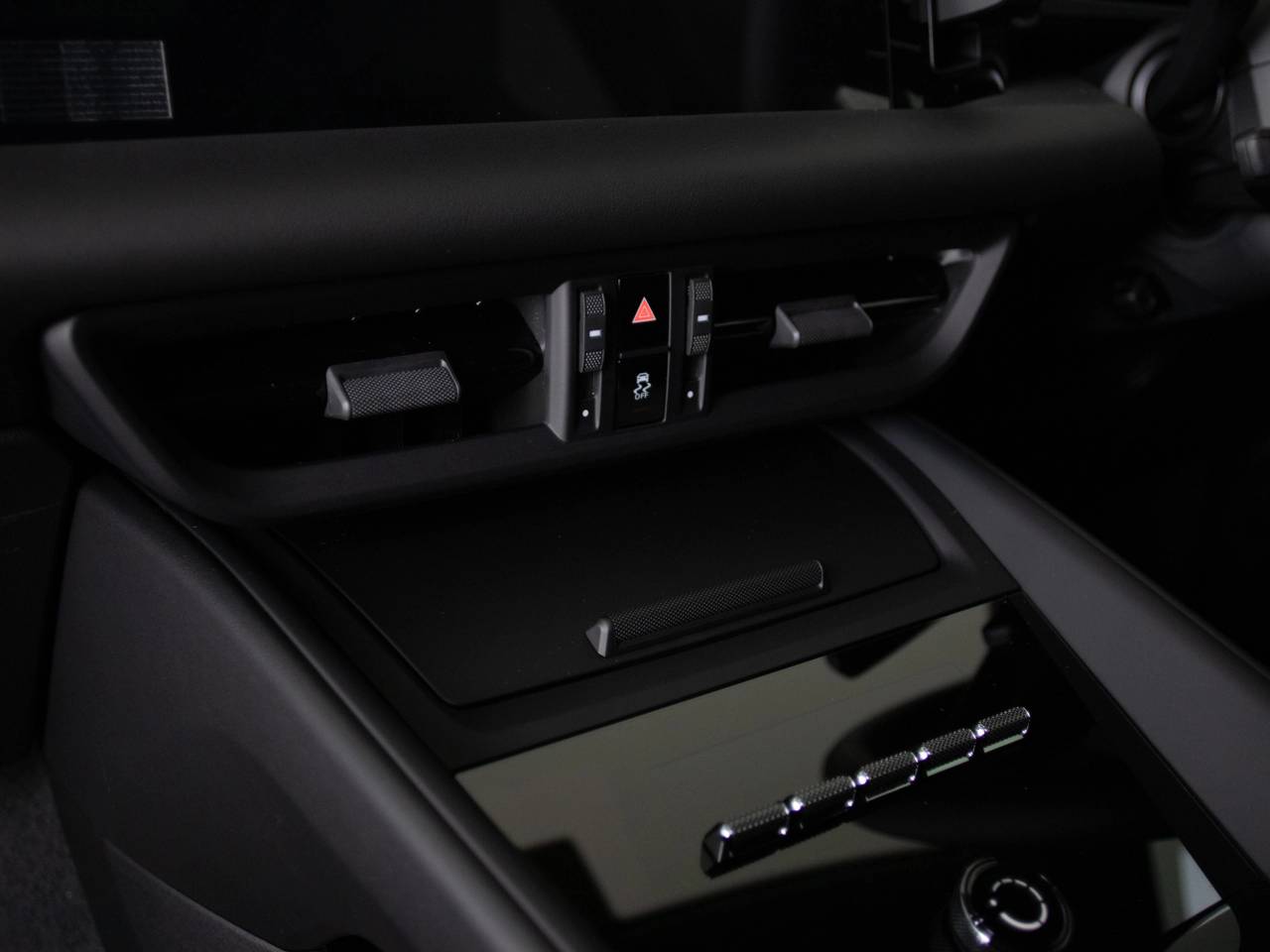 Macan (15) image 26