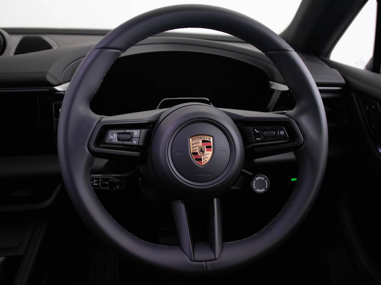 Macan (31) image 20