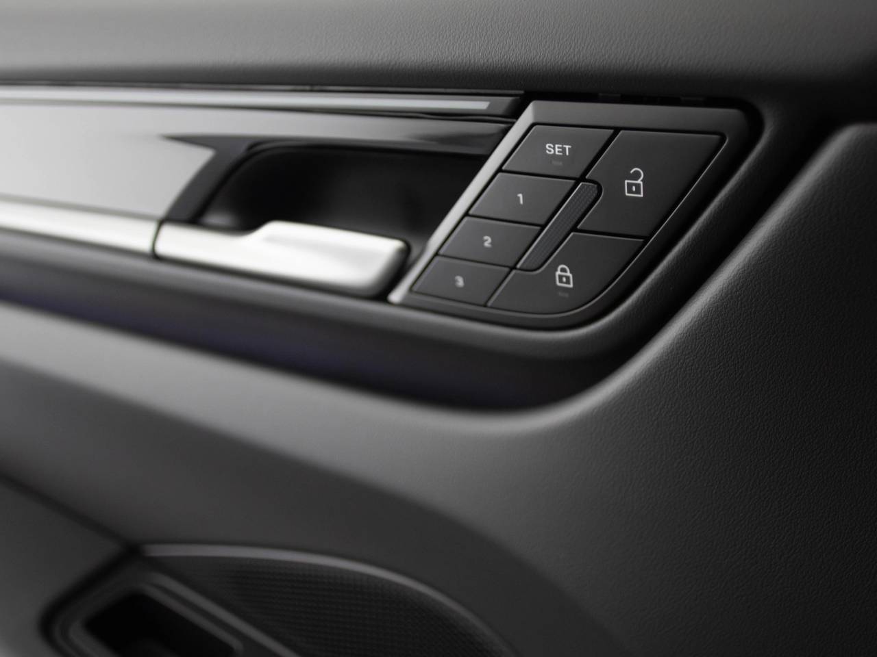 Macan (31) image 23