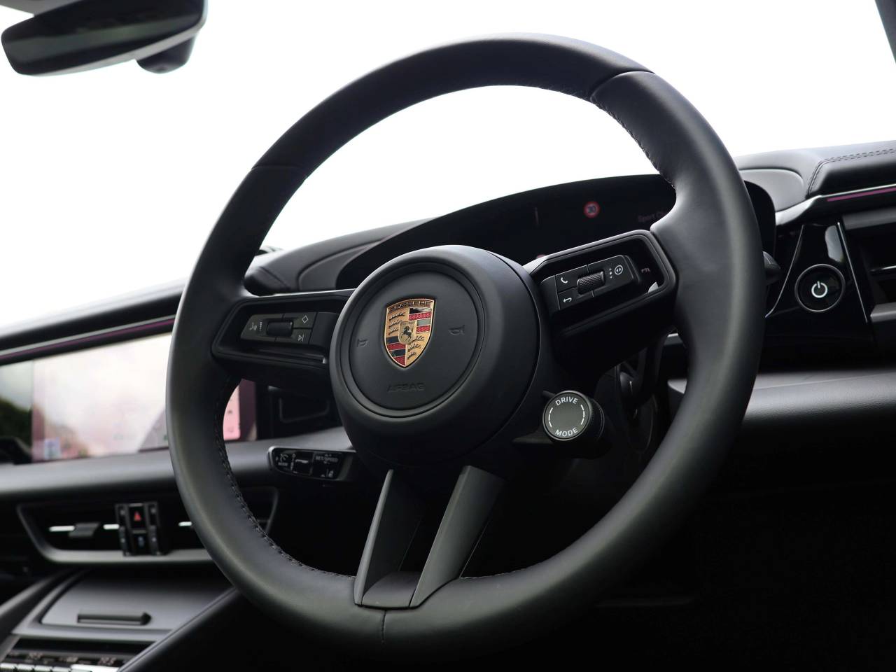 Macan BASE (19) image 13