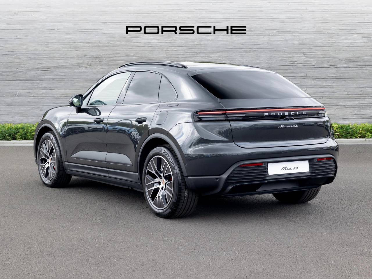 Macan (84) image 11