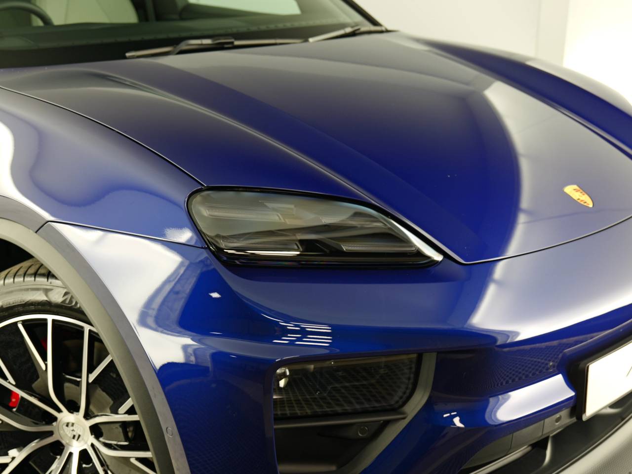 Macan (99) image 10