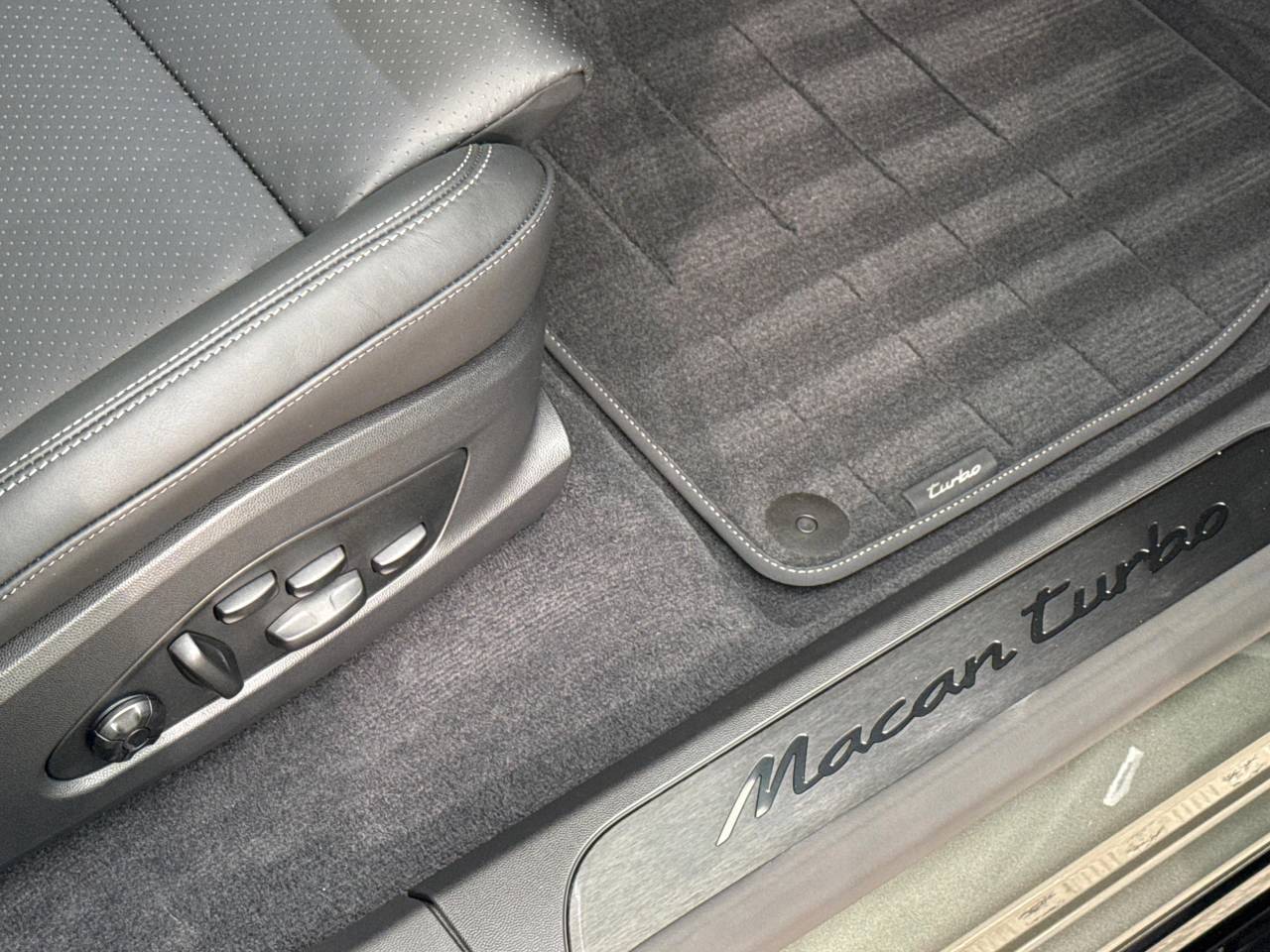 Macan (99) image 19