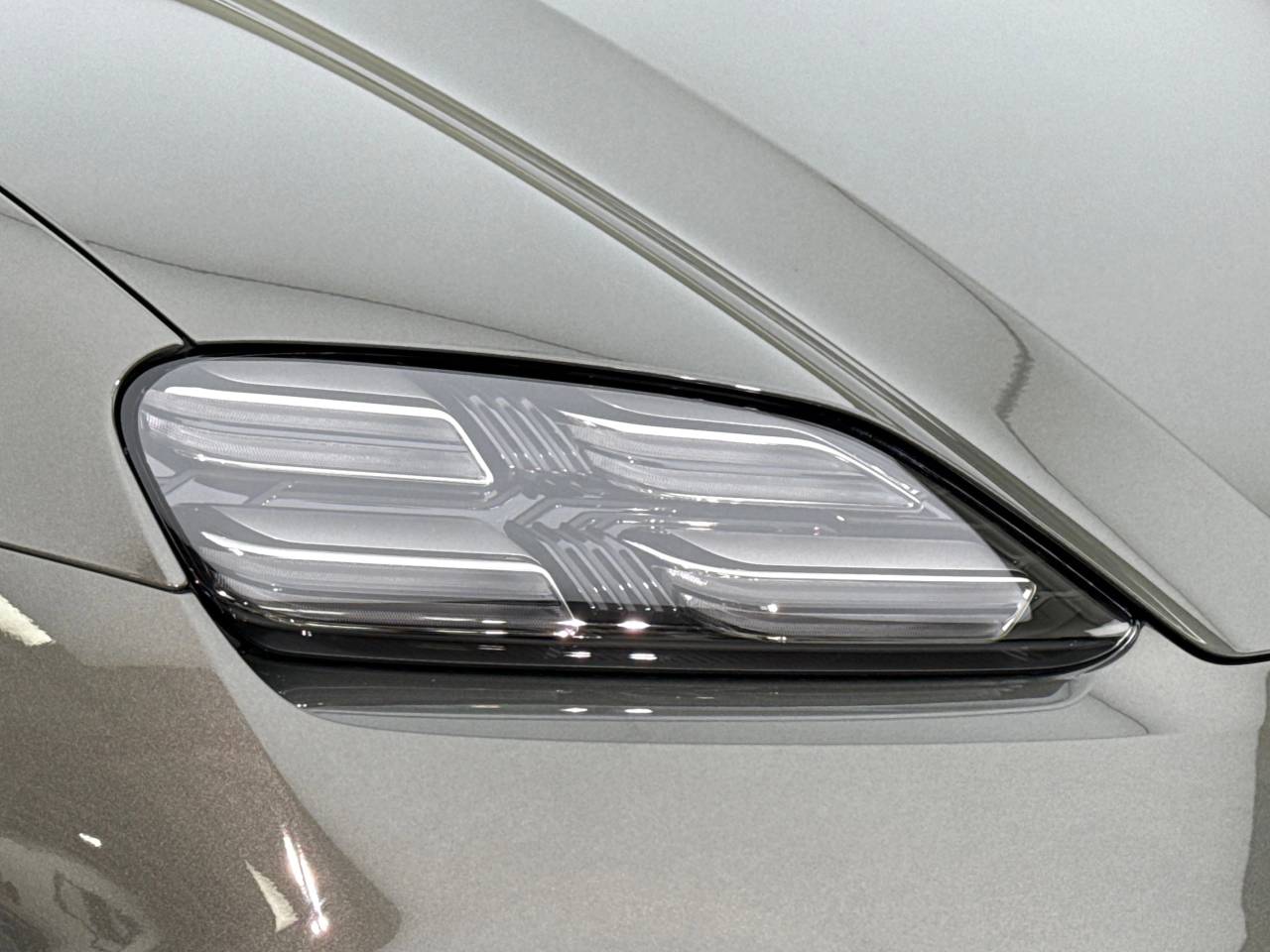 Macan (99) image 11