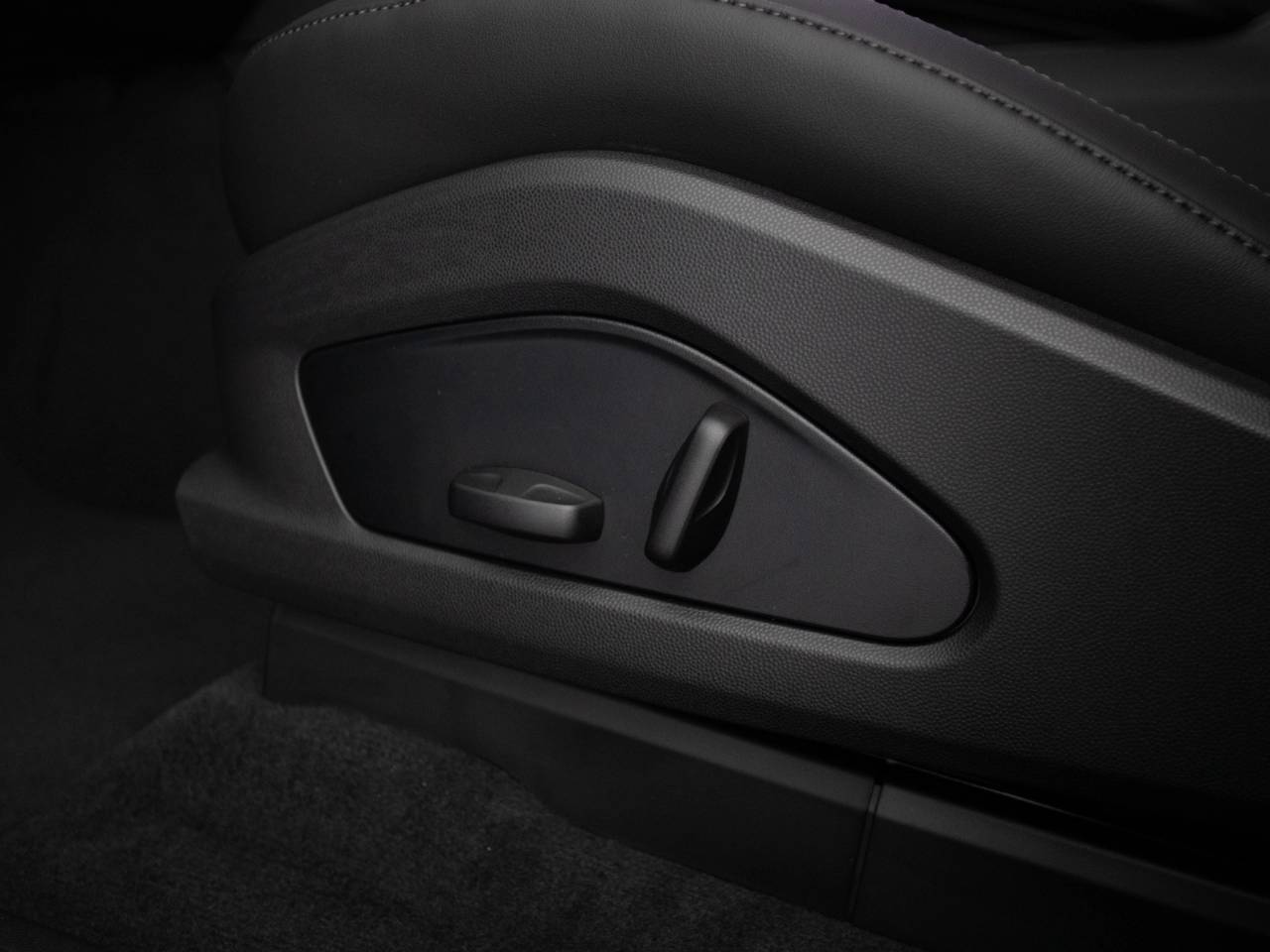 Macan BASE (5) image 60