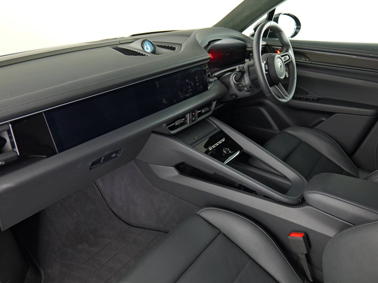Macan TURBO (5) image 05
