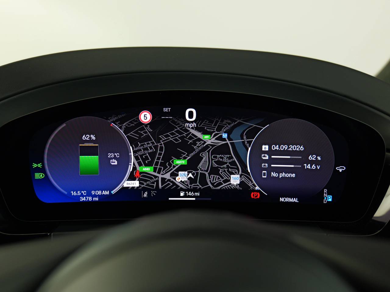 Macan TURBO (5) image 25