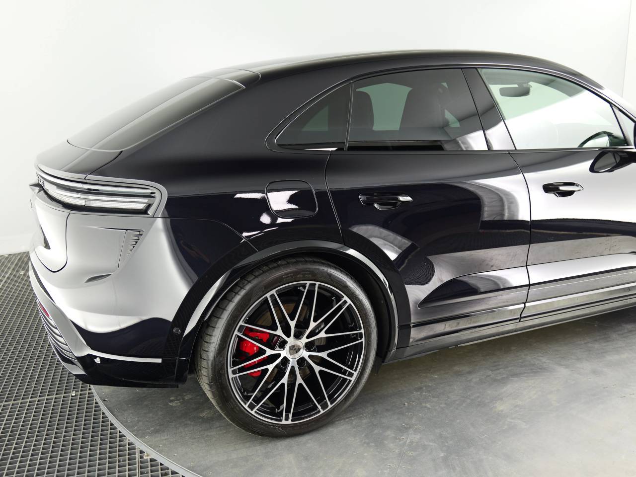 Macan TURBO (5) image 17