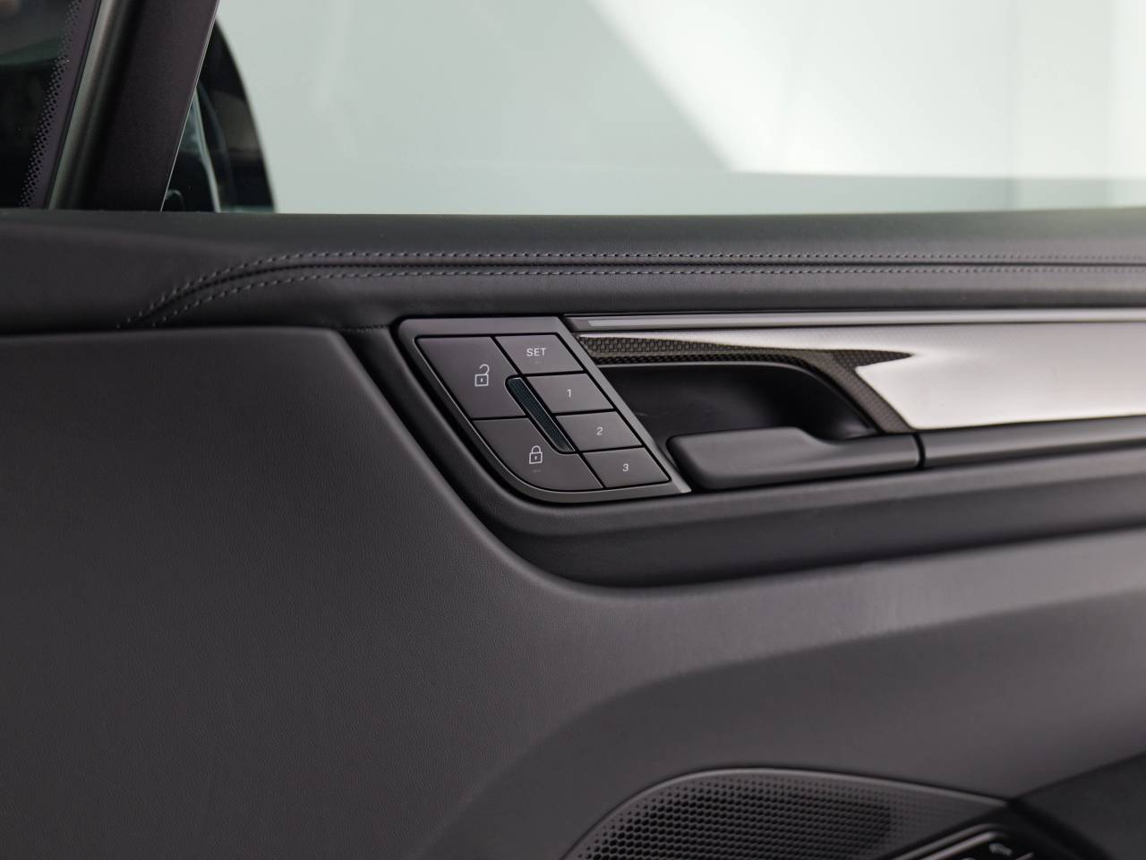 Macan TURBO (5) image 39