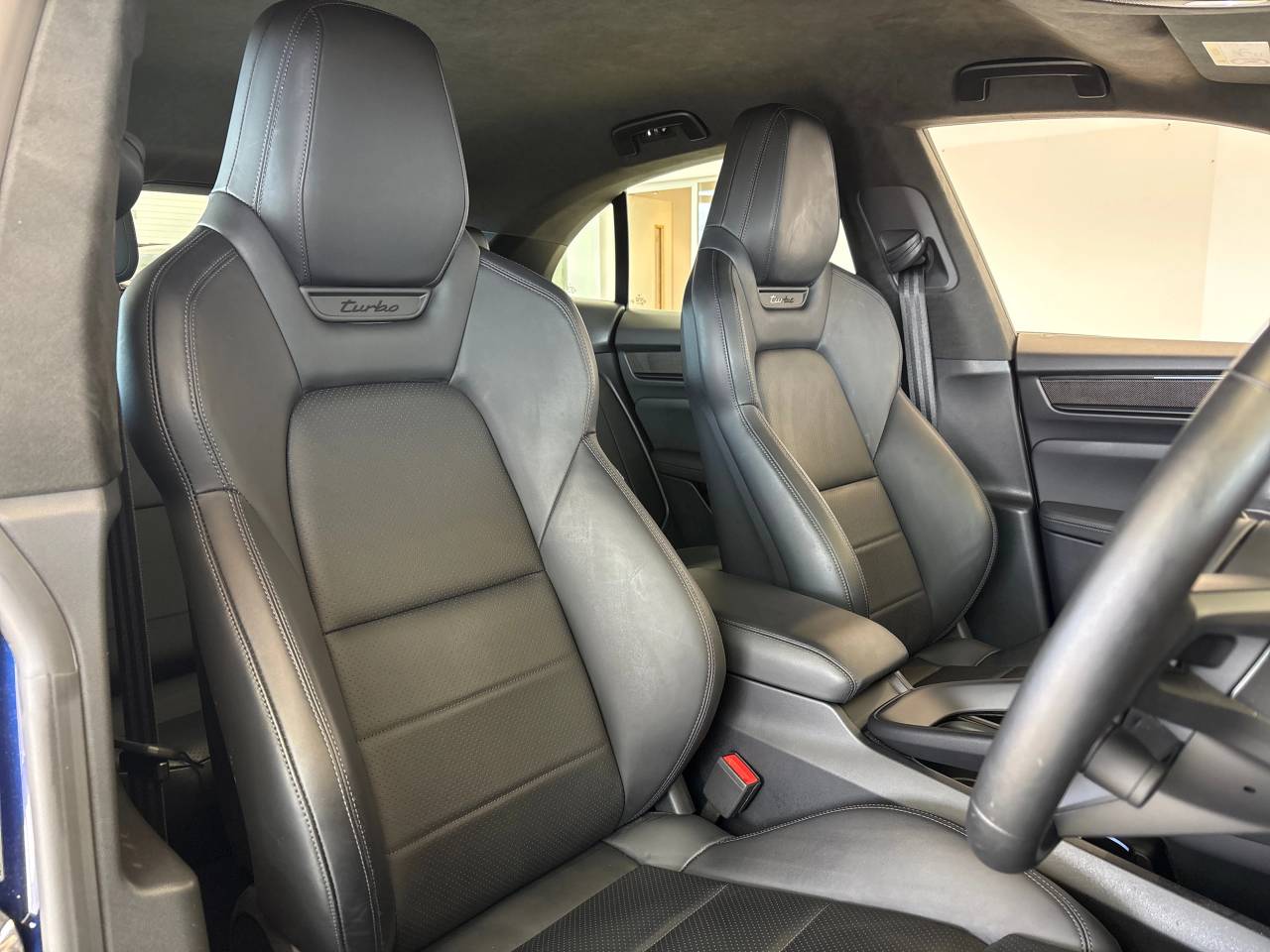 Macan TURBO (4) image 05