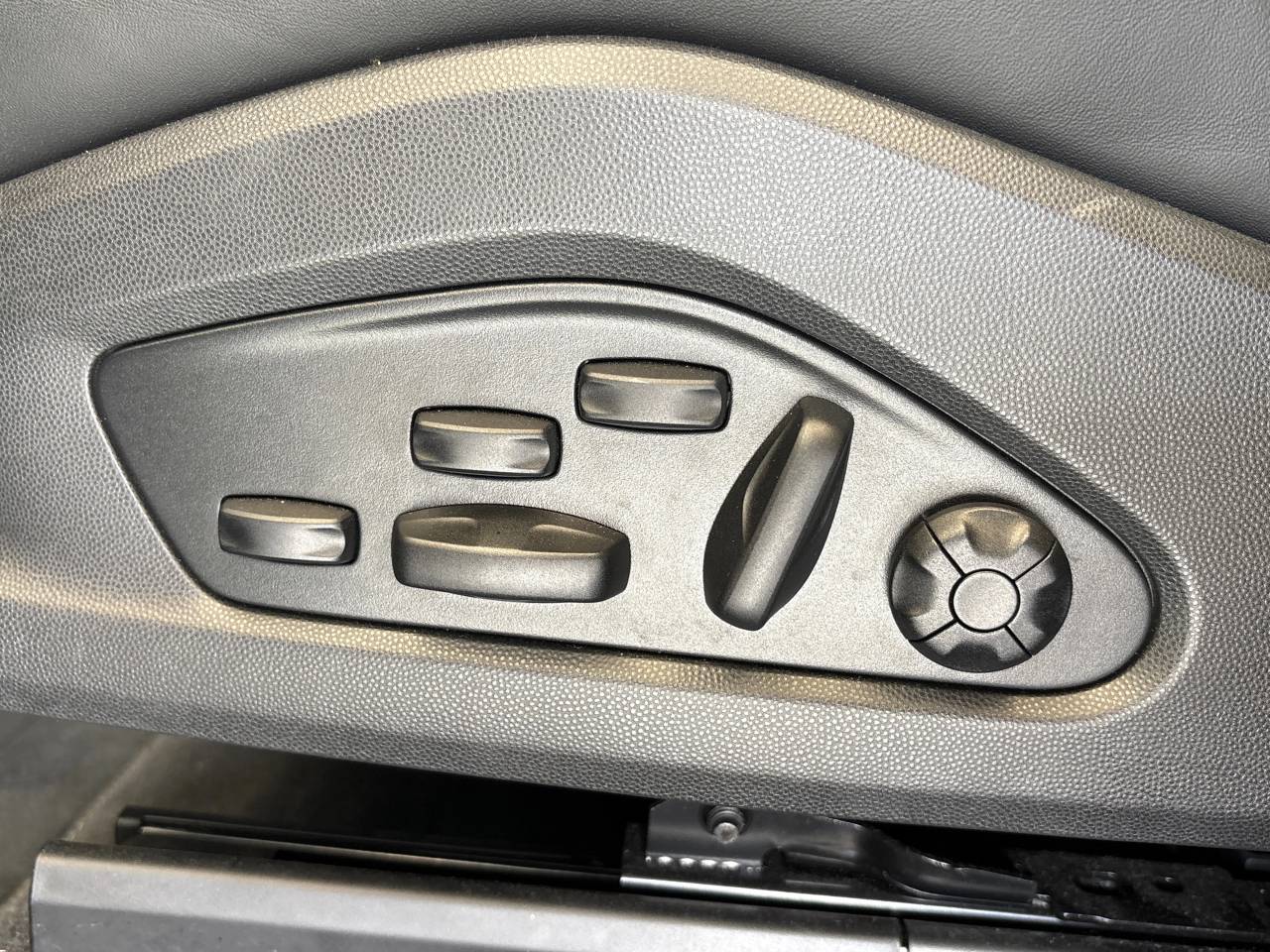 Macan TURBO (4) image 36