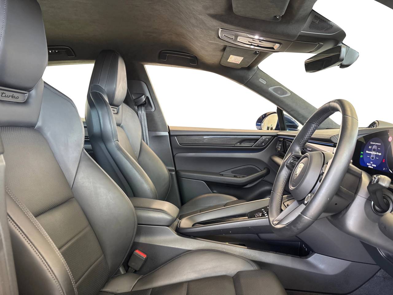 Macan TURBO (4) image 23