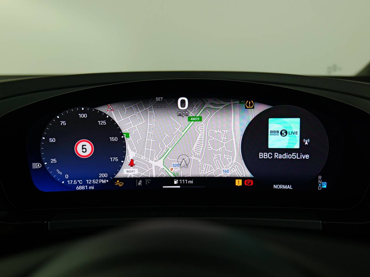 Macan TURBO (4) image 25