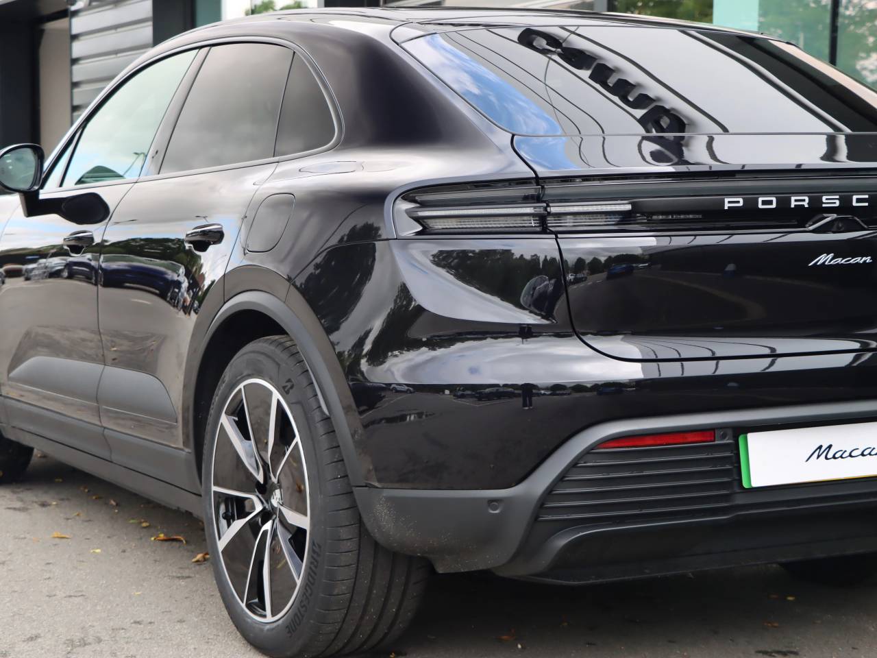 Macan BASE (11) image 13