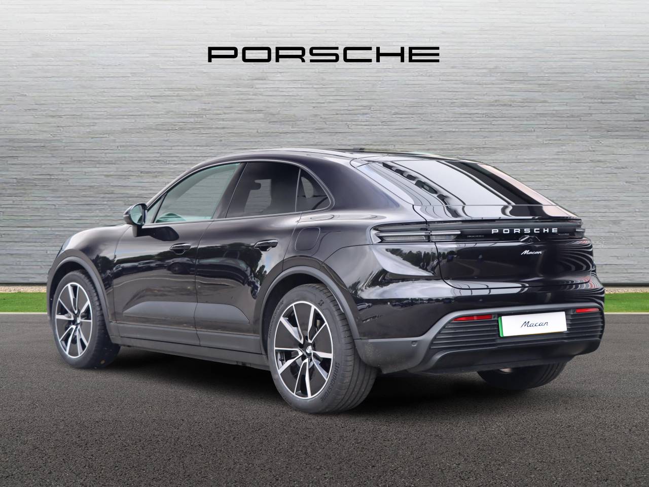 Macan BASE (11) image 14