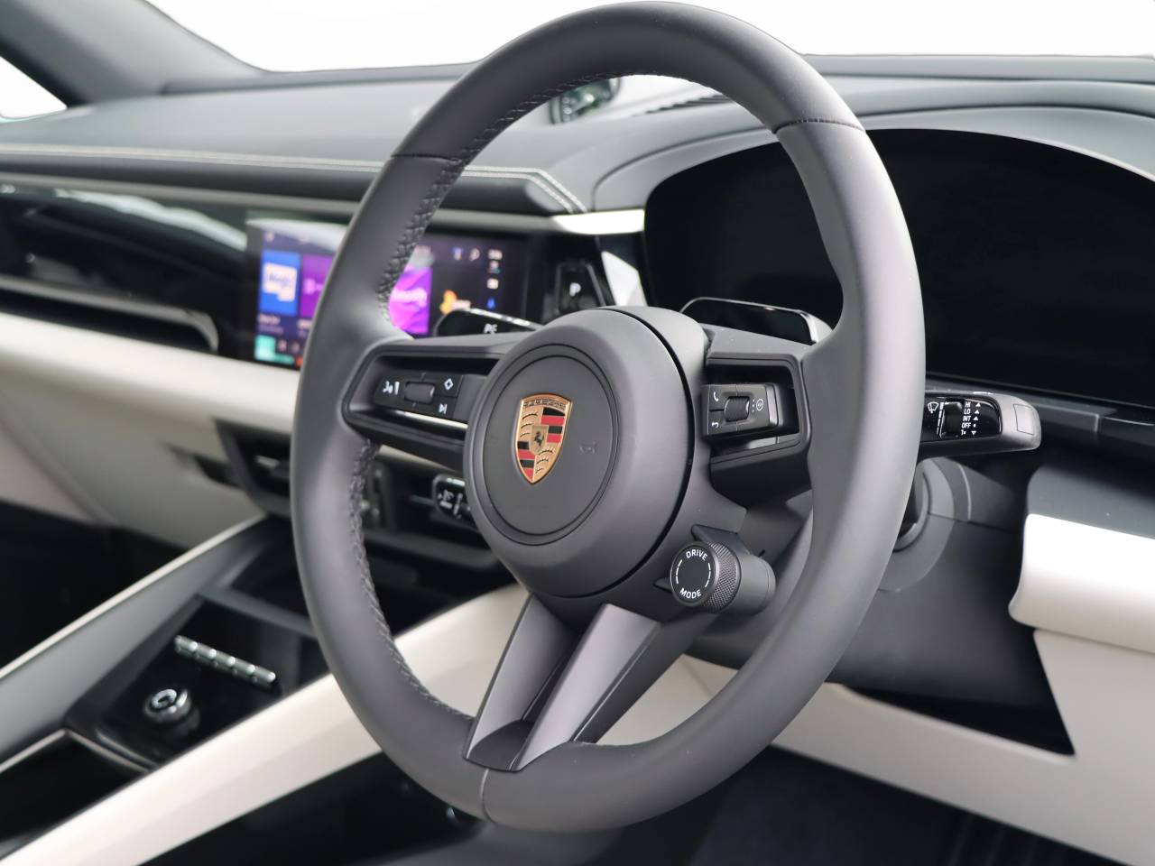 Macan BASE (11) image 15