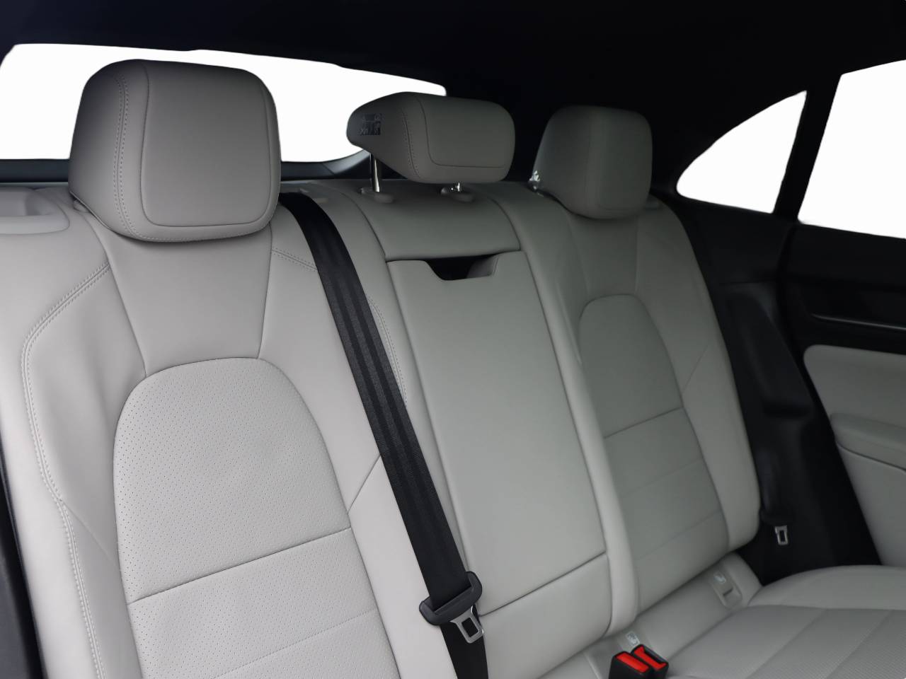 Macan BASE (11) image 30