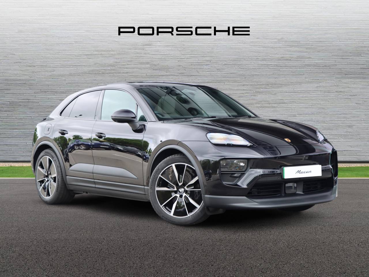 Macan BASE