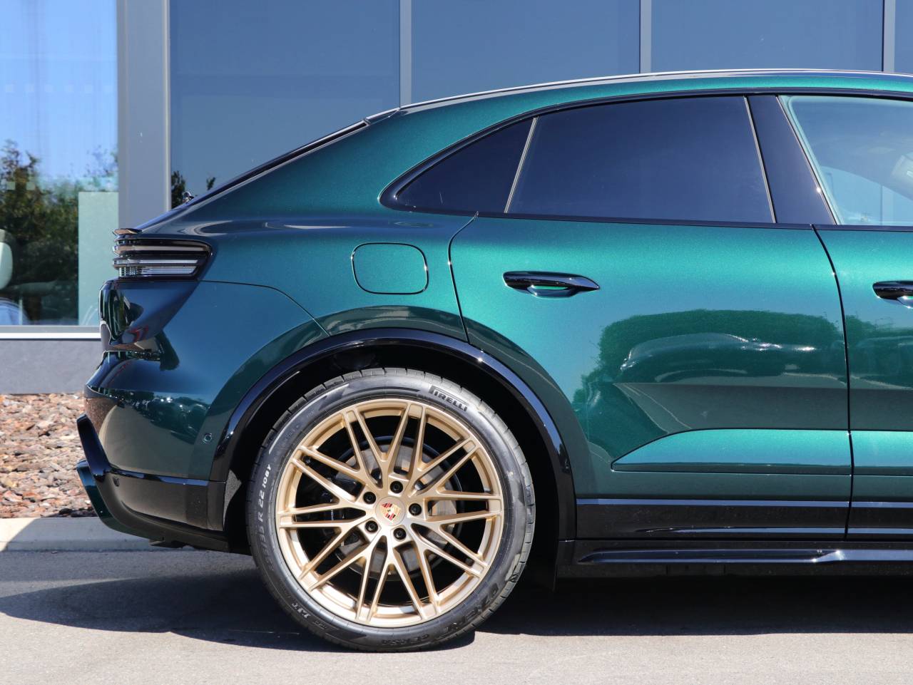 Macan (60) image 12