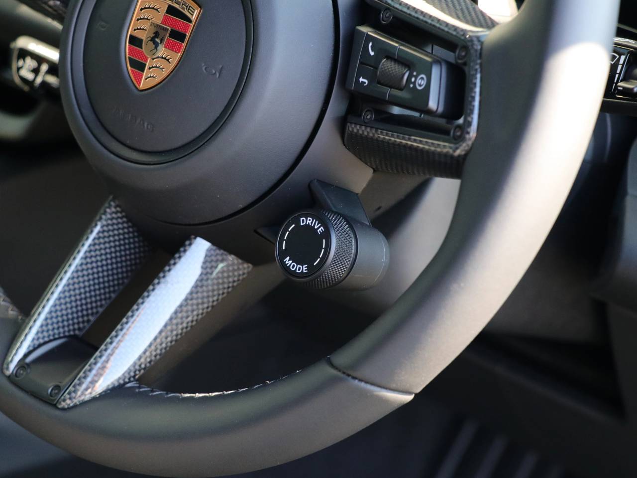 Macan (60) image 40