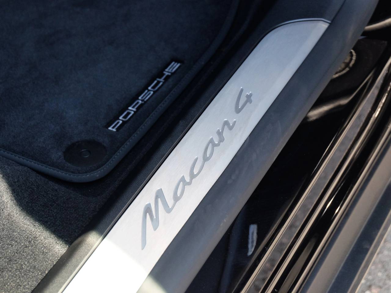 Macan (24) image 34