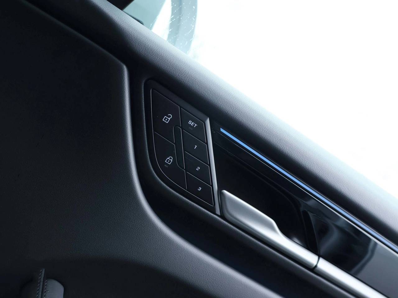 Macan BASE (15) image 17