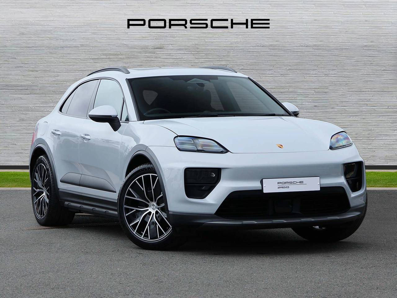 Macan BASE