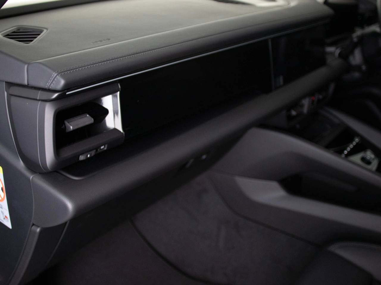 Macan BASE (3) image 33