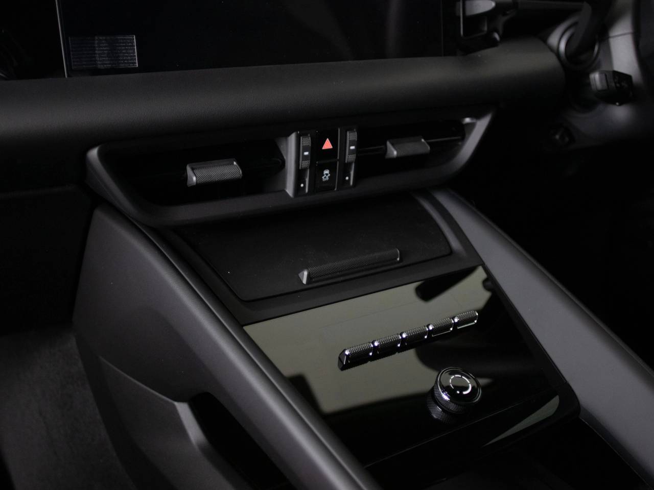 Macan BASE (3) image 38