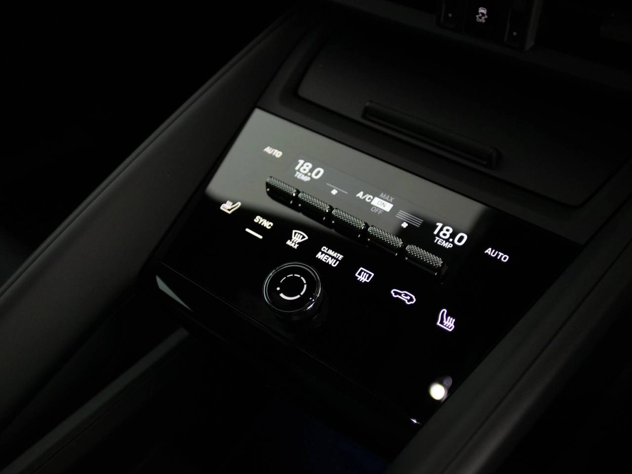 Macan BASE (3) image 50